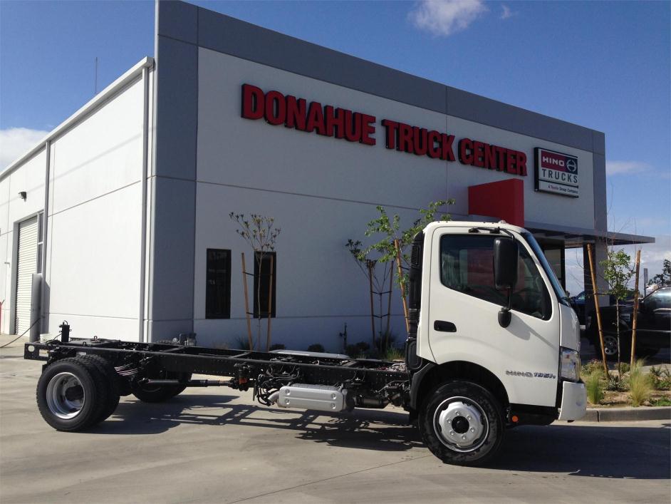 2017 Hino 195h  Cab Chassis