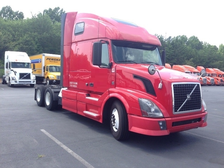 2012 Volvo Vnl64t670  Conventional - Sleeper Truck