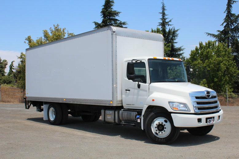 2013 Hino 268  Box Truck - Straight Truck