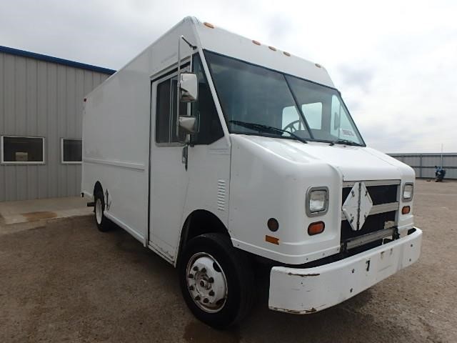 1999 Freightliner P700  Stepvan