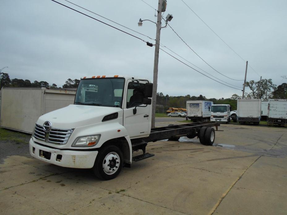 2008 Hino 258lp  Cab Chassis