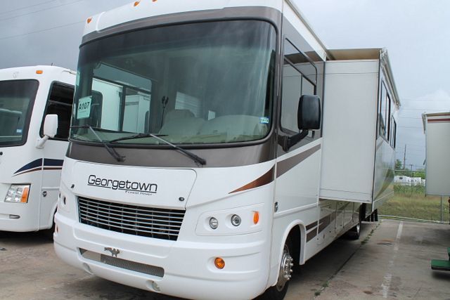 2011 Forest River Georgetown 327DS