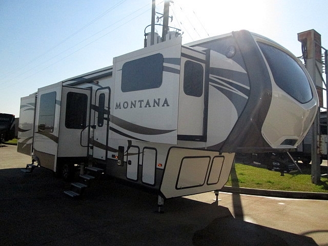 2016 Keystone Montana 3711fl