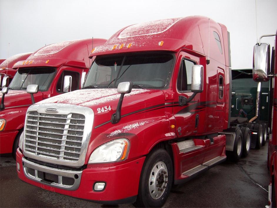 2012 Freightliner Cascadia 125  Conventional - Sleeper Truck