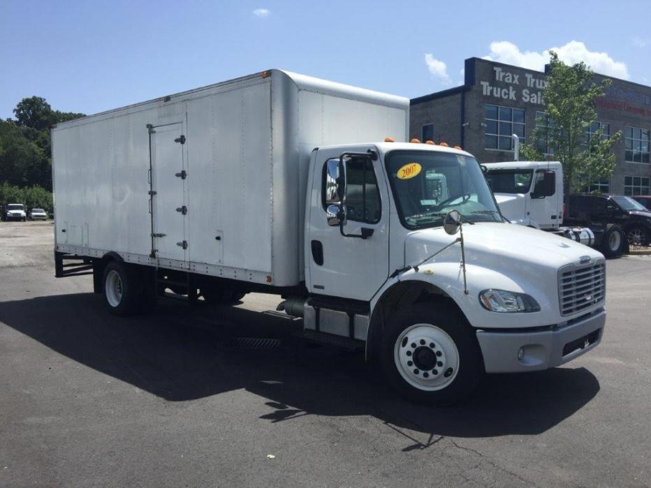 2007 Freightliner Business Class M2 106  Refrigerated Truck