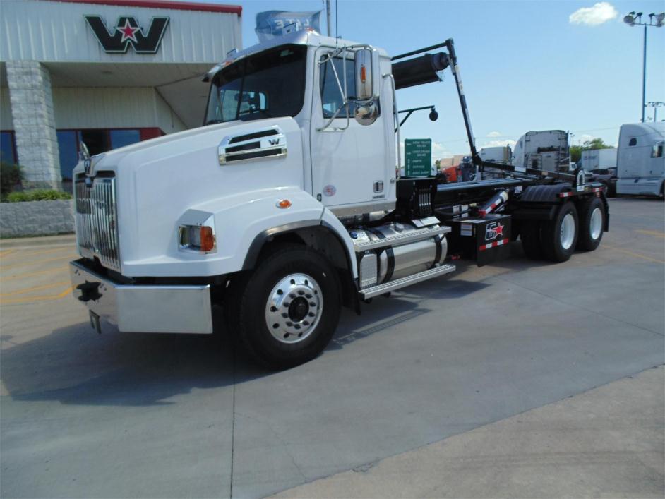 2017 Western Star 4700sb  Cab Chassis