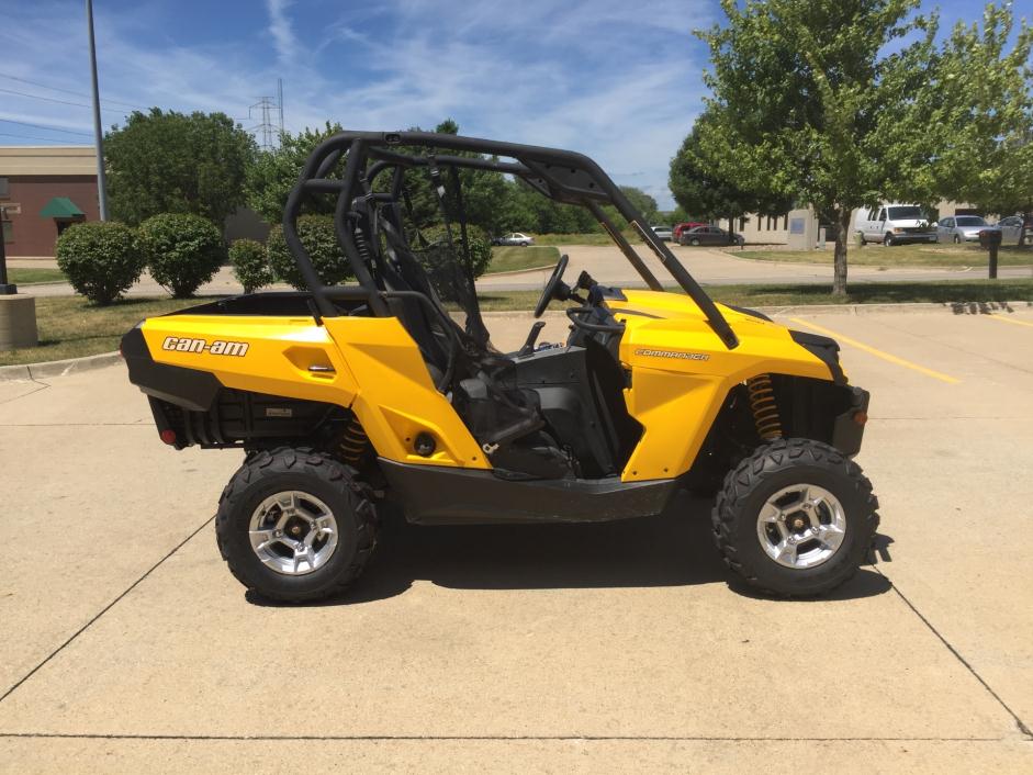 2013 Can-Am Commander DPS 800R