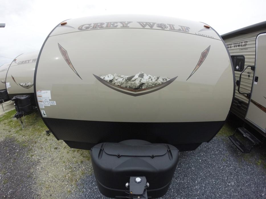 2017 Forest River Cherokee GREY WOLF 22RR TOY HAULER