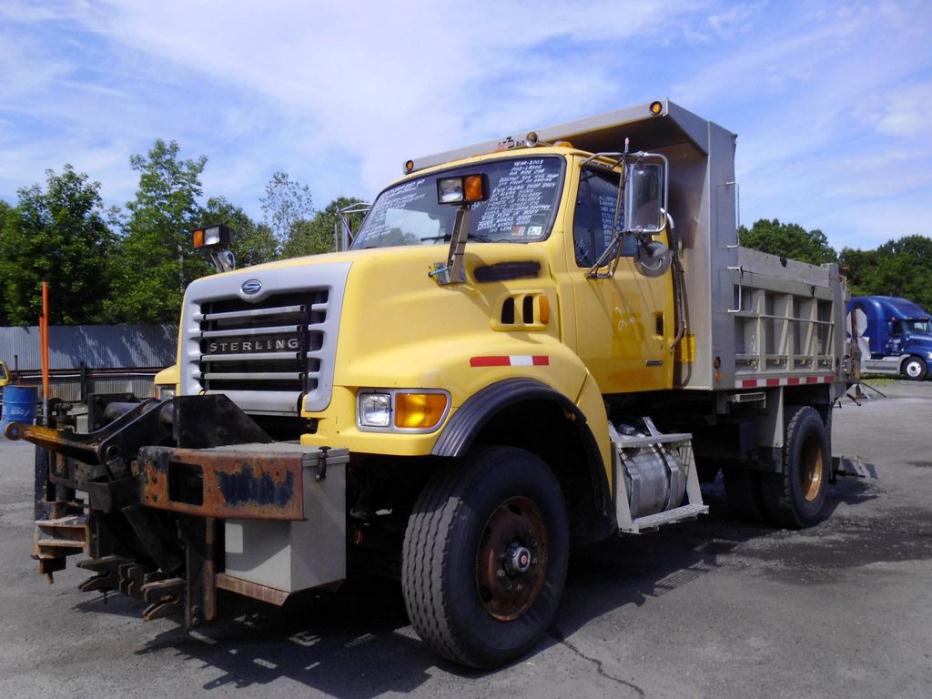 2005 Sterling Lt8500  Dump Truck