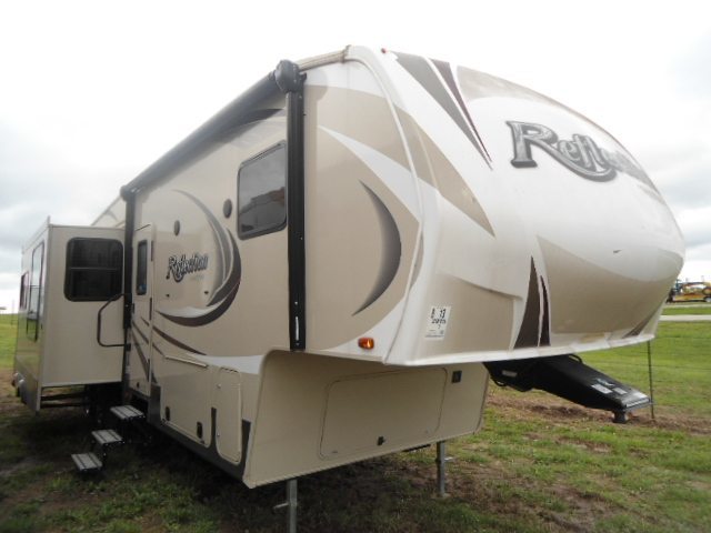 2015 Forest River Grand Design Reflection 323BHS