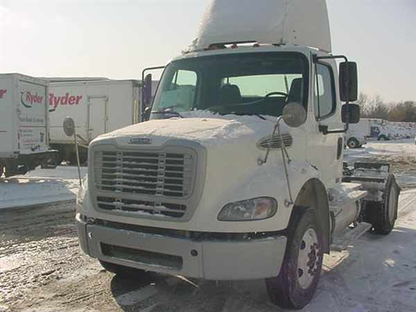 2009 Freightliner M2 112  Conventional - Day Cab