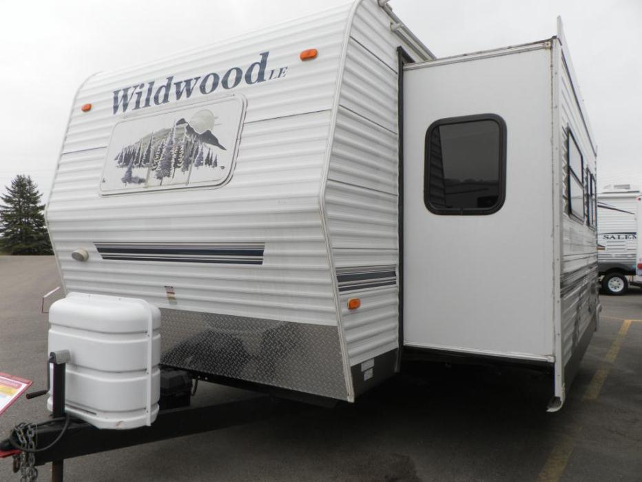 2006 Forest River Wildwood 29FKSS