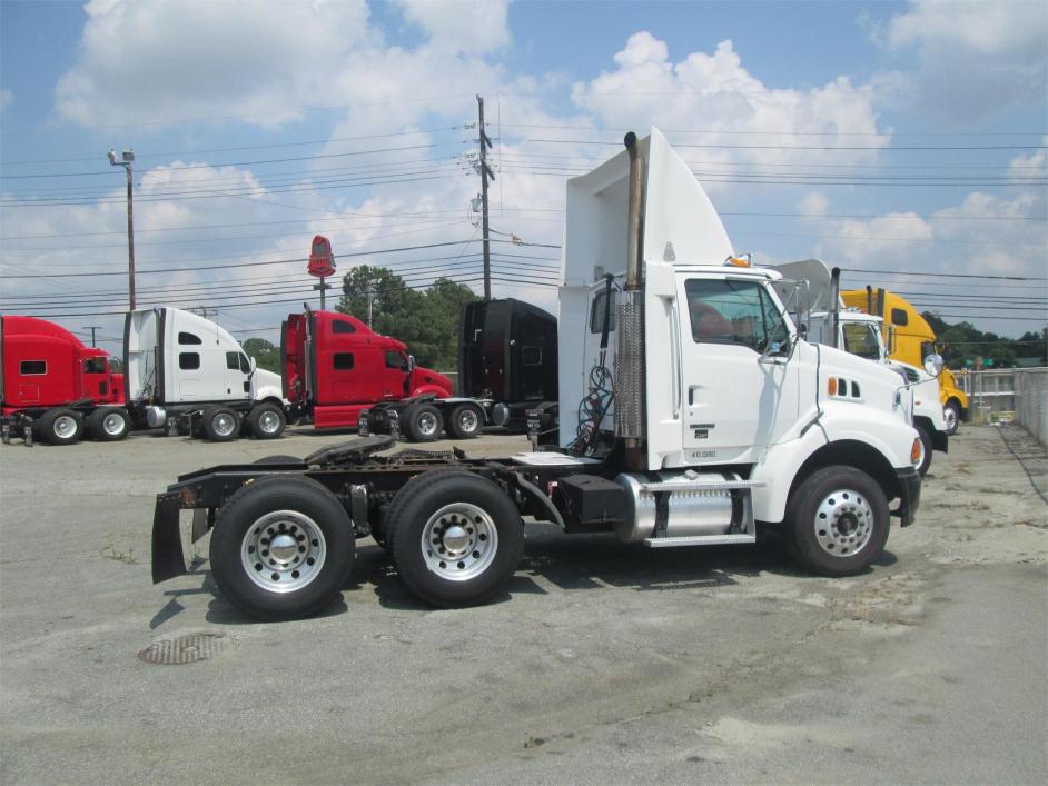 2005 Sterling At9513  Conventional - Day Cab