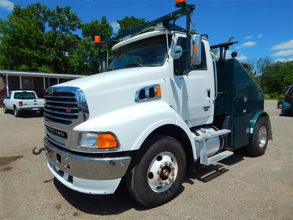2009 Sterling L9500  Toter