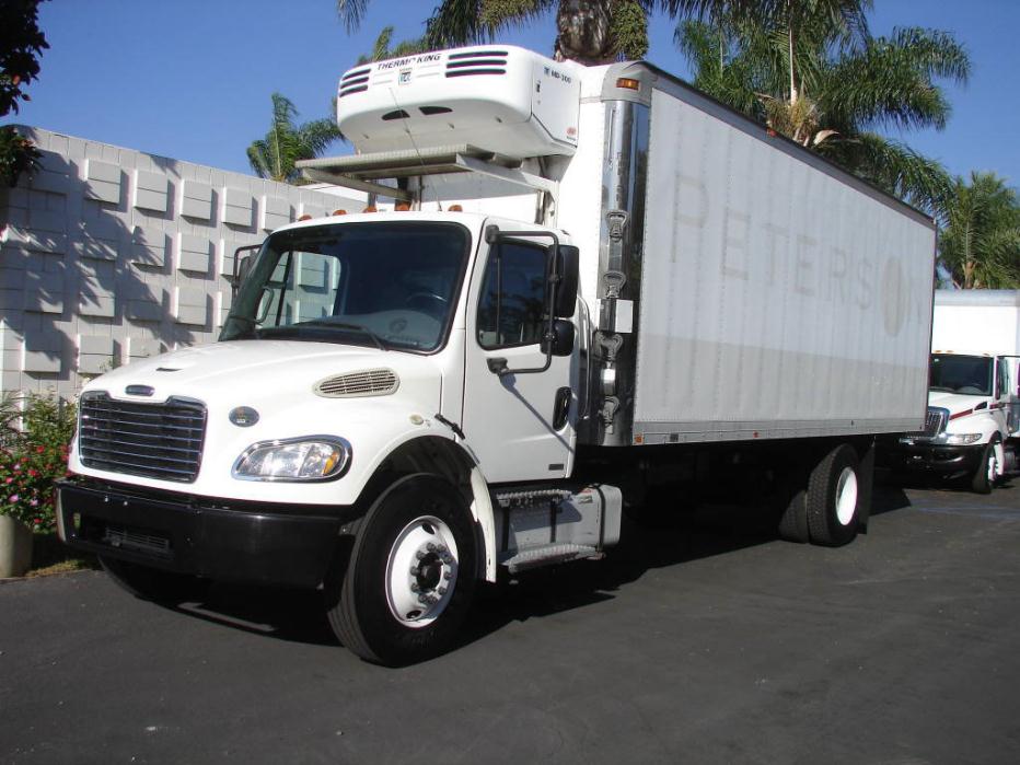 2009 Freightliner Business Class M2  Refrigerated Truck