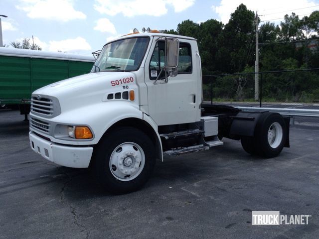 2001 Sterling L72  Conventional - Day Cab