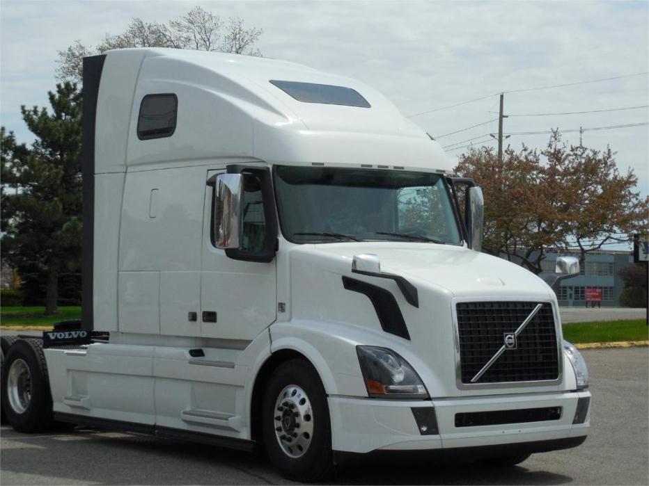 2016 Volvo Vnl64t670  Cab Chassis