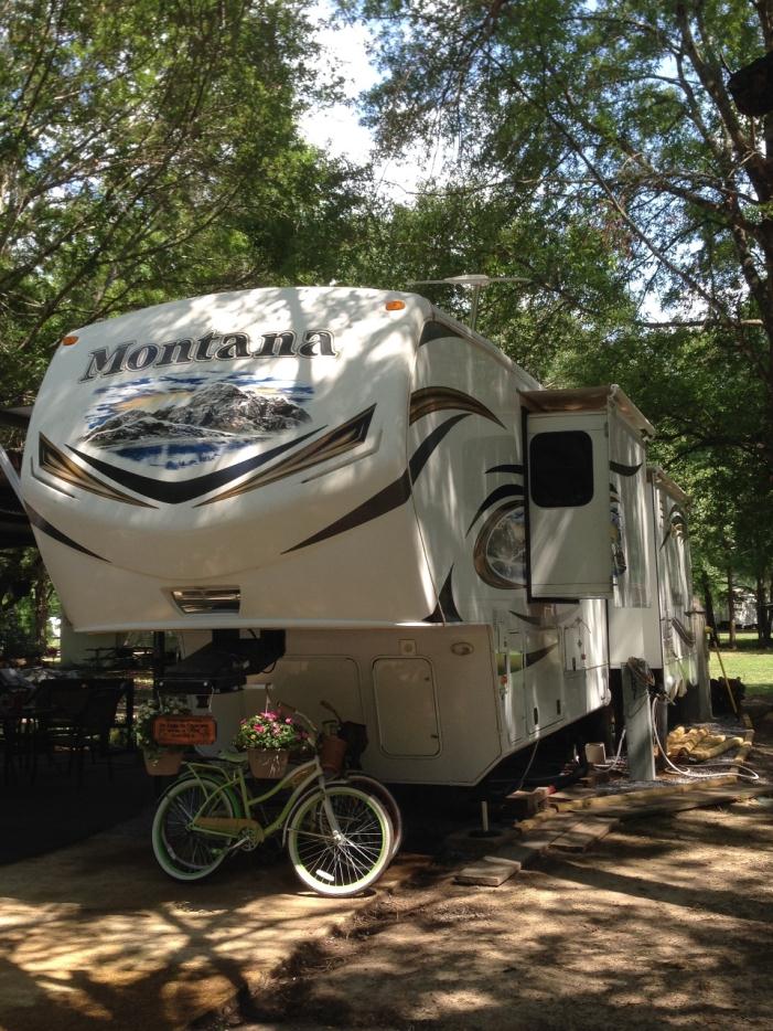 2013 Keystone Montana 3910FB