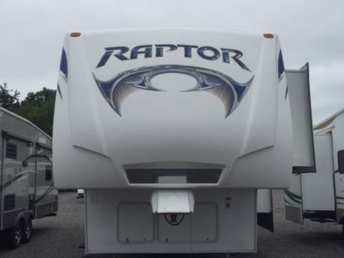 2010 Keystone Raptor