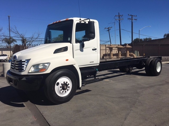 2008 Hino 268a  Cab Chassis