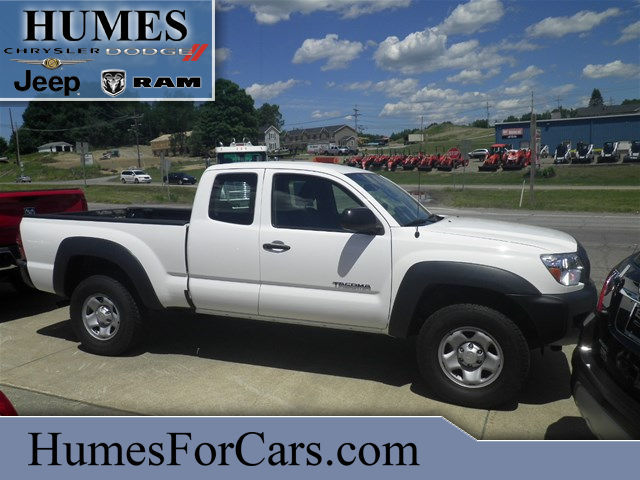 2013 Toyota Tacoma  Pickup Truck