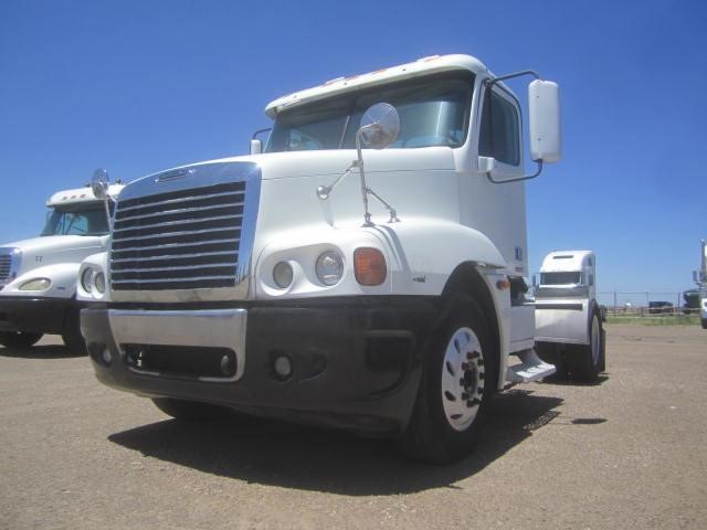 2006 Freightliner Century 120  Conventional - Day Cab