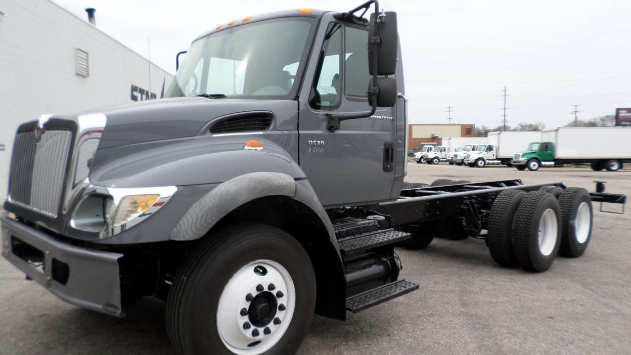2006 International 7500  Cab Chassis