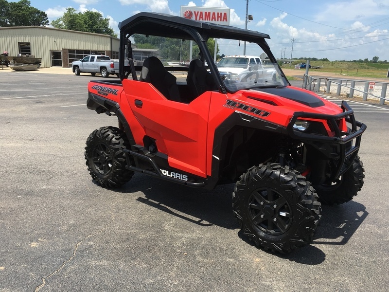 2016 Polaris General 1000 EPS In-Mold Indy Red