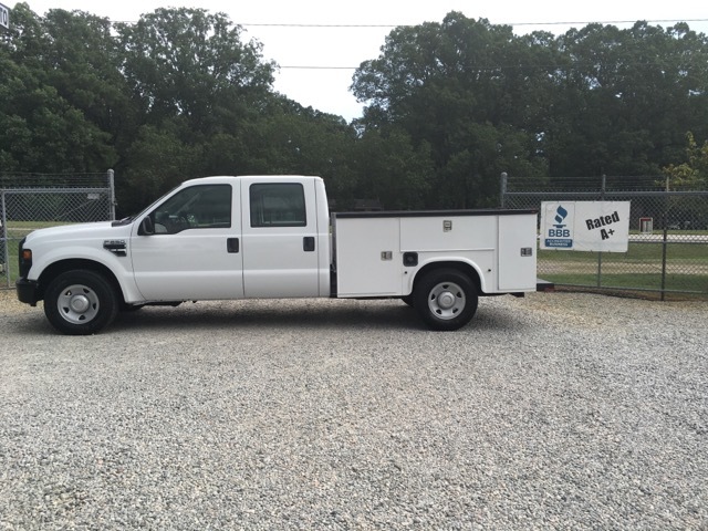 2009 Ford F-250  Contractor Truck