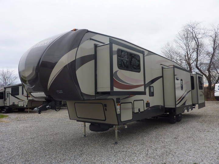 2017 Keystone Sprinter 353FWDEN