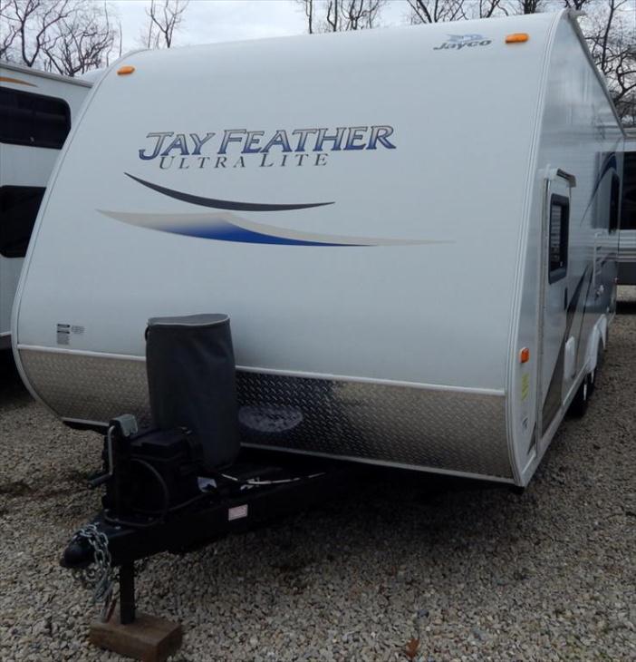2012 Jayco Jay Feather Ultra Lite X213 Front Bunks