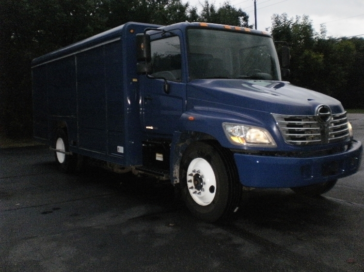 2008 Hino 258alp  Beverage Truck