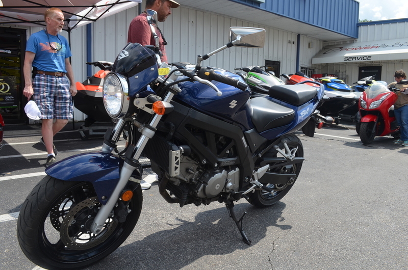 2016 Suzuki GSX-R1000