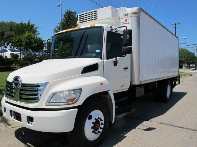 2009 Hino 268 Reefer  Refrigerated Truck