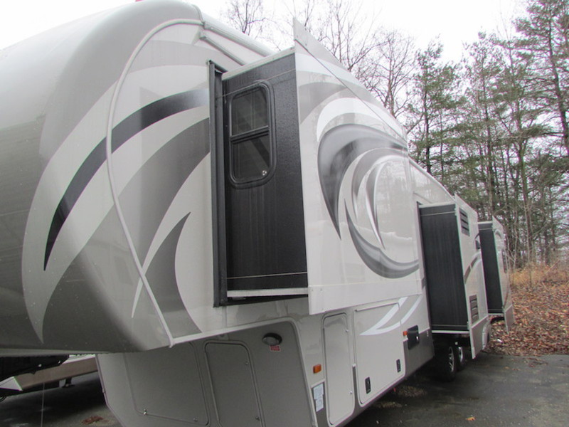 2013 Keystone Rv Montana High Country 343RL