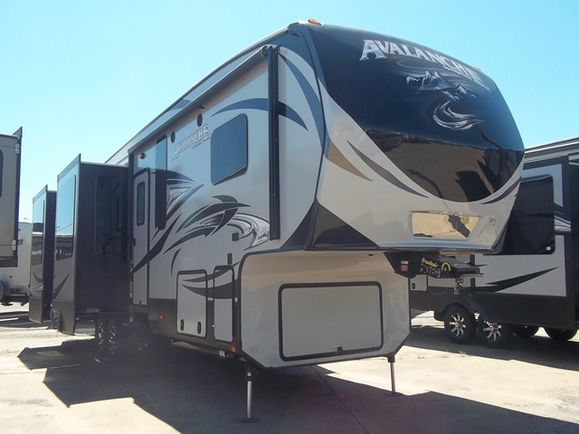 2016 Keystone Avalanche 370rd