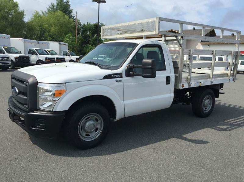 2013 Ford F-250 Super Duty  Flatbed Truck