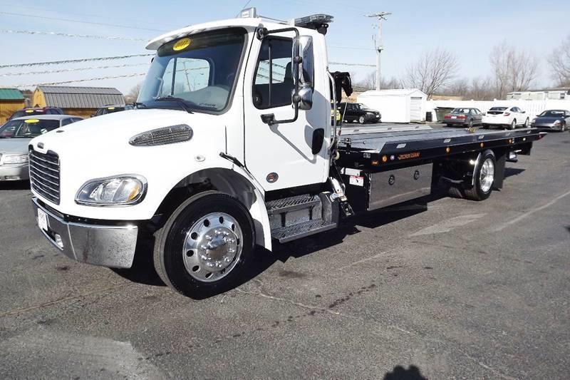 2017 Freightliner M2  Rollback Tow Truck