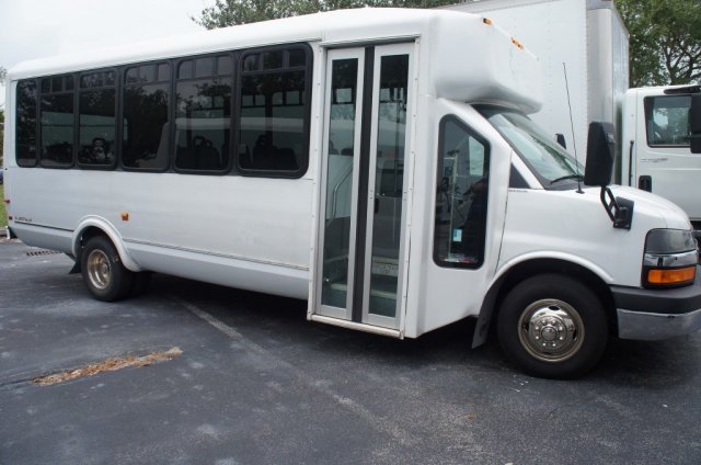 2012 Chevrolet G4500  Passenger Van