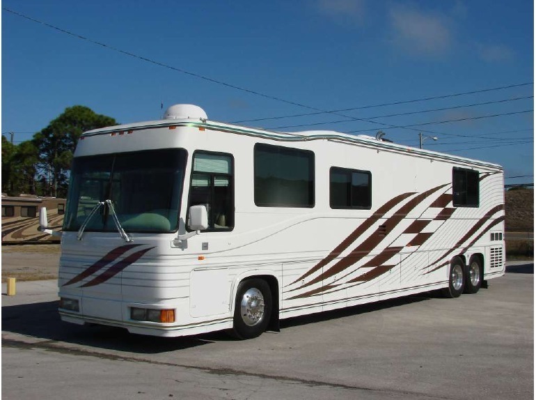 1997 Newell Coach 45 EXECUTIVE