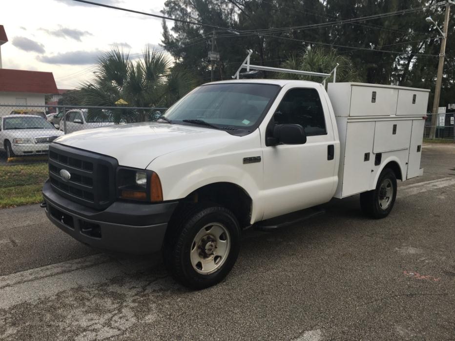 2007 Ford F250  Utility Truck - Service Truck