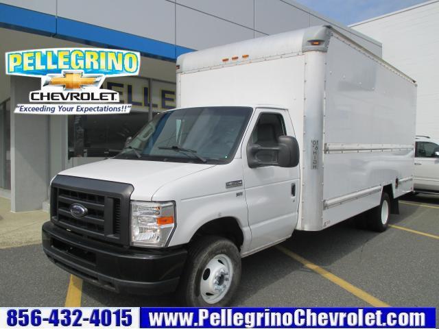 2011 Ford Econoline Commercial Cutaway  Utility Truck - Service Truck