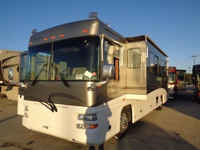 2002 Foretravel FORETRAVEL M-3620 U295