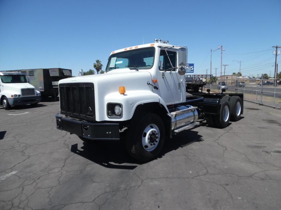 2000 International 2674  Cab Chassis
