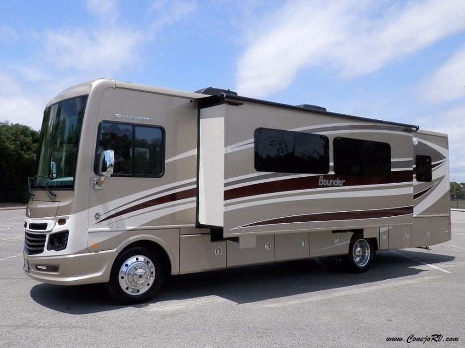 2016 Fleetwood Bounder LX 33C King Bed Big Chassis Full Body Paint
