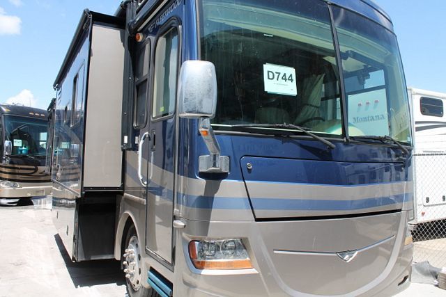 2007 Fleetwood Discovery 39L