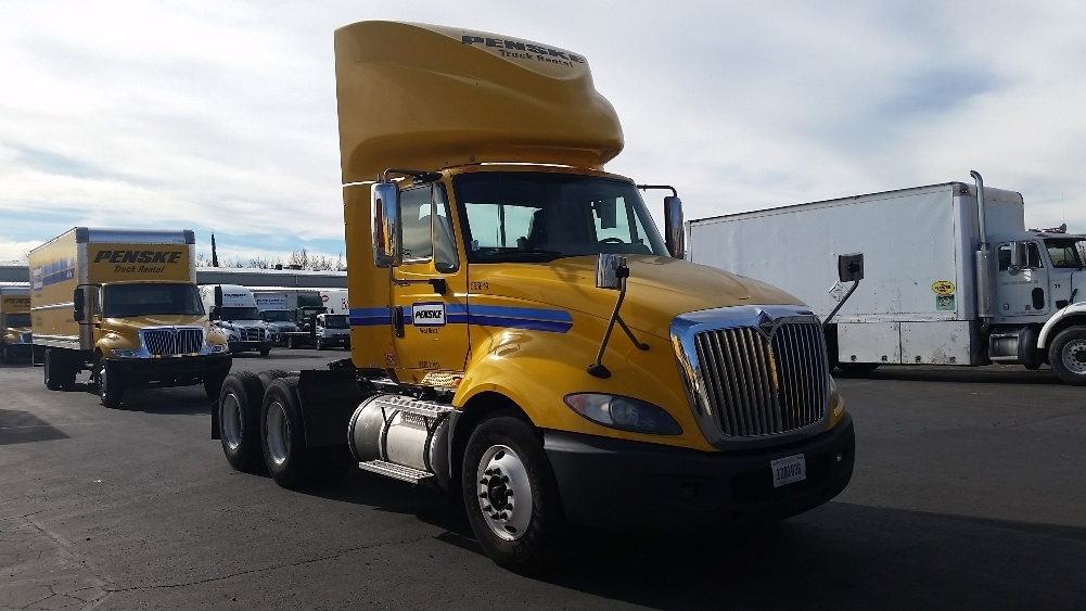 2011 International Prostar  Conventional - Day Cab