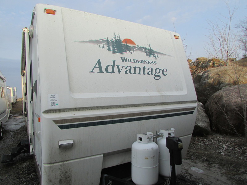 2005 Fleetwood Wilderness 270FQS