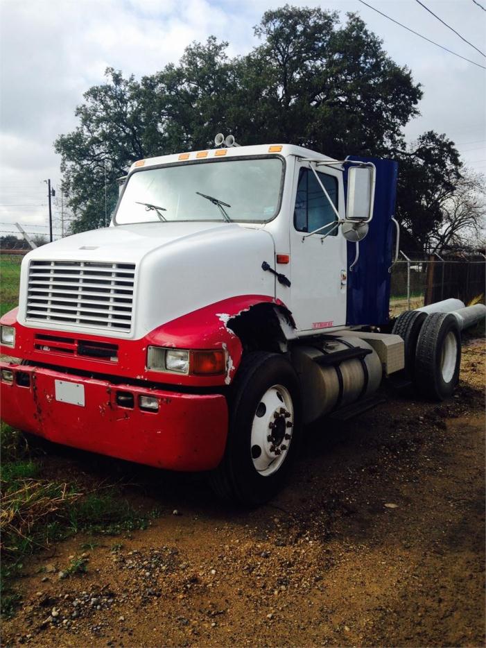 1995 International 8100  Conventional - Day Cab