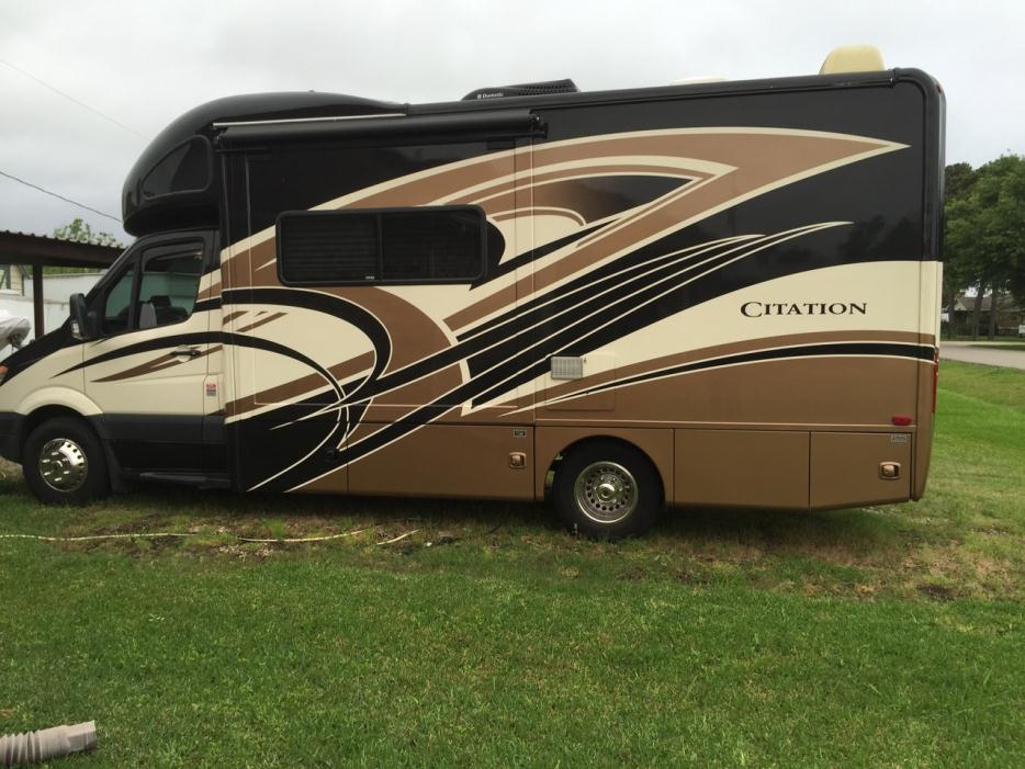 2013 Thor Motor Coach Citation